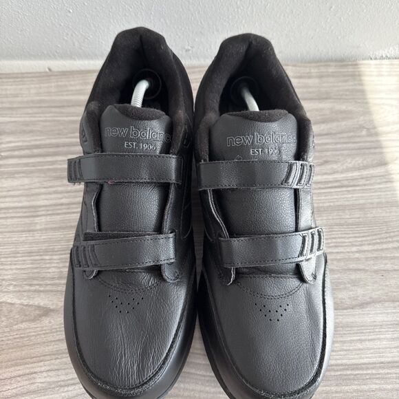 New Balance 928v3 Sneakers Men\'s Size 14 EE Black Leather Hook and Loop MW928HB3 main image 9